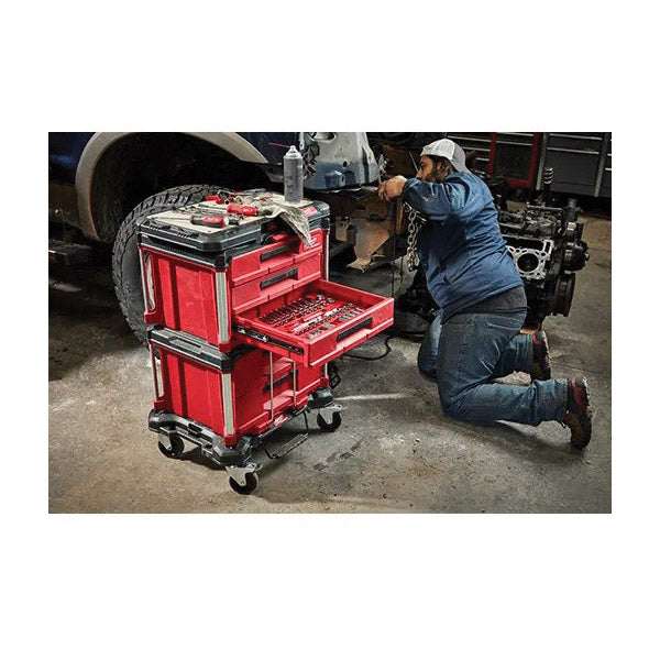 Milwaukee PACKOUT Tool Box